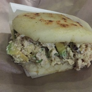 arepa reina pepiada