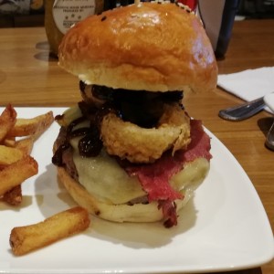 Solomon's Burger