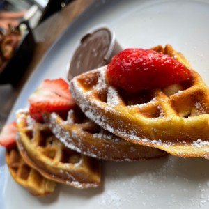 Brunch - Nutella Waffles