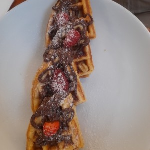 Brunch - Nutella Waffles