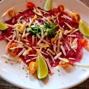 Carpaccio de res