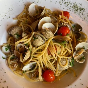 Spaghetti vongole