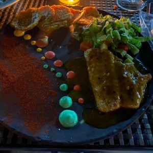 filete de Pescado en salsa de Maracuya 