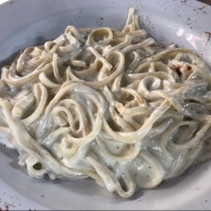 Linguini carbonara