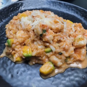 Rissotto de langostinos y aguacate