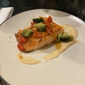 Platos fuertes - Salmón botánico