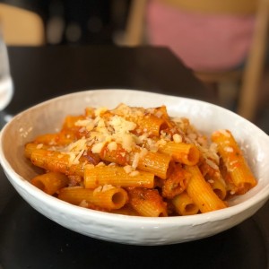 Rigatoni all? Amatriciana