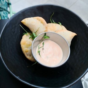 Empanaditas de zuchini y queso