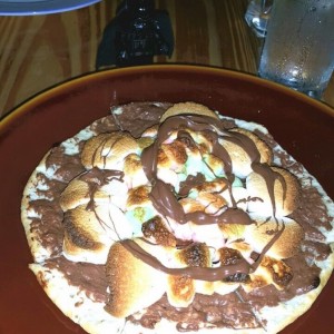 pizza de nutella y malvas