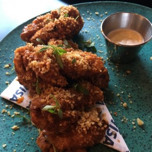 Bufalo blue cheese crumble wings