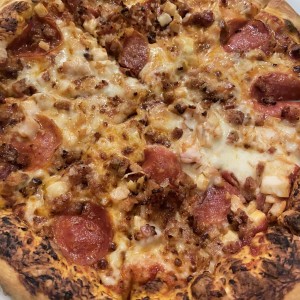 Pizza 14" - Cuatro Carnes