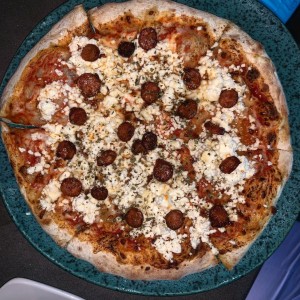 pizza chistorra feta