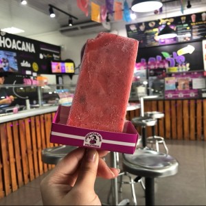 Paleta de Fresa con leche Condensada ??