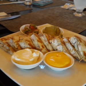 Quesadillas de pollo