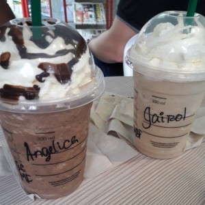 Frappuchino moka blanco y chocolate