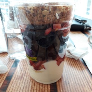 granola frutos rojos