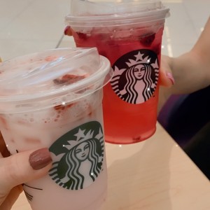 Strawberry Acai Refresher