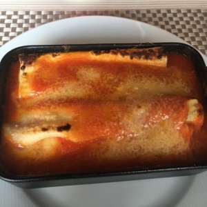 Cannelloni en salsa pomodoro