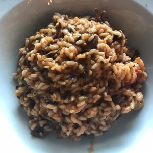 Risotto de mariscos y vegetales