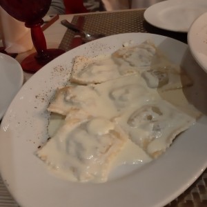 Ravioli ricotta y espinacas