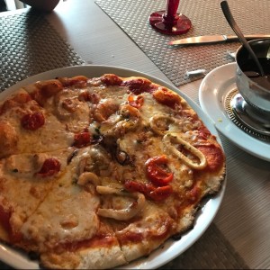 pizza frutti di mare