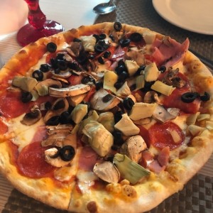 Pizza Capricciosa