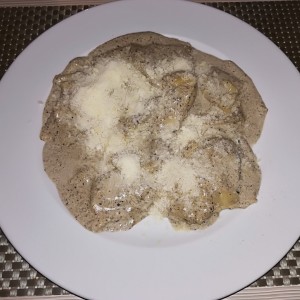 Ravioli Funghi Porcini al Tartufo