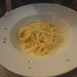 linguini 4 quesos