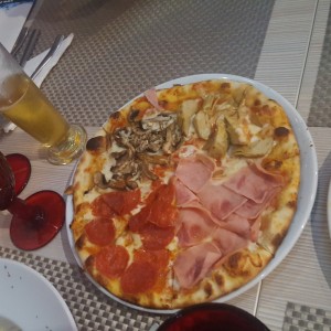 pizza 4 estaciones