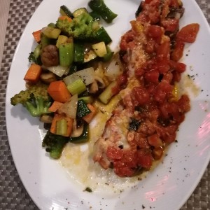 Filete con vegetales