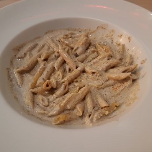 pasta Penne salsa tartufo