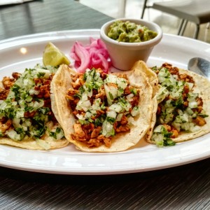 Tacos de Pollo - Lunch Ejecutivo