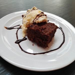 Brownie con Helado 