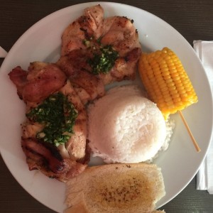 pollo envuelto en tocino