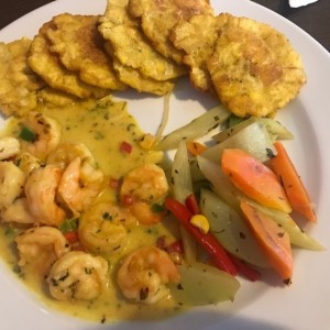 camarones en salsa de coco 