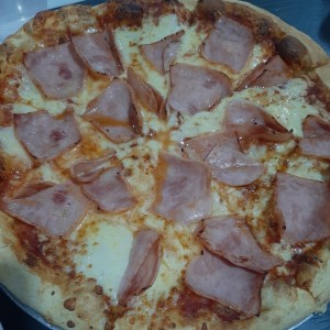 Pizza de Jamon