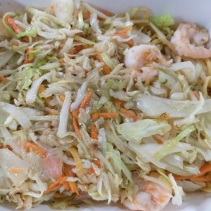 chow mein de camarones