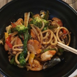 udon de mariscos