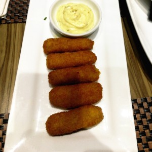 croquetas de cangrejo