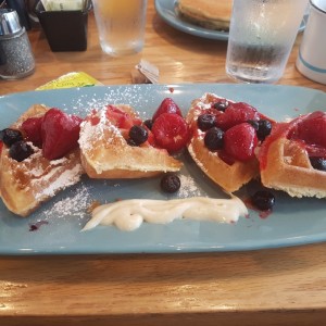 Blueberry and creamy waffles