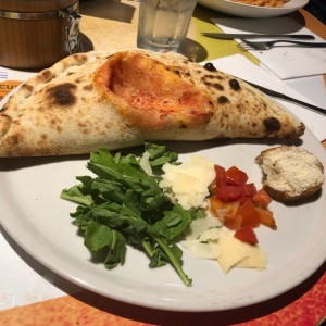 LA PIZZA - Calzone