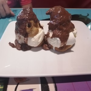 I DOLCI - Profiteroles