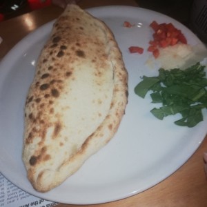 LA PIZZA - Calzone