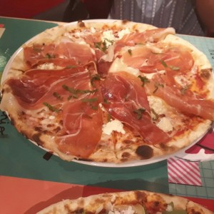 LA PIZZA - Burrata