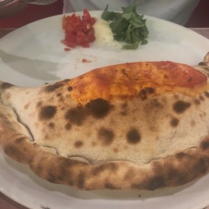 LA PIZZA - Calzone