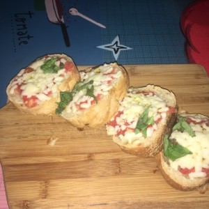 ANTIPASTI - BRUSCHETTA