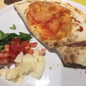 calzone muy rico!!