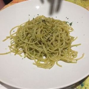 Spaguetti al Oleo