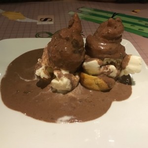 I DOLCI - Profiteroles