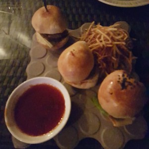 Platos calientes - Petit burgers